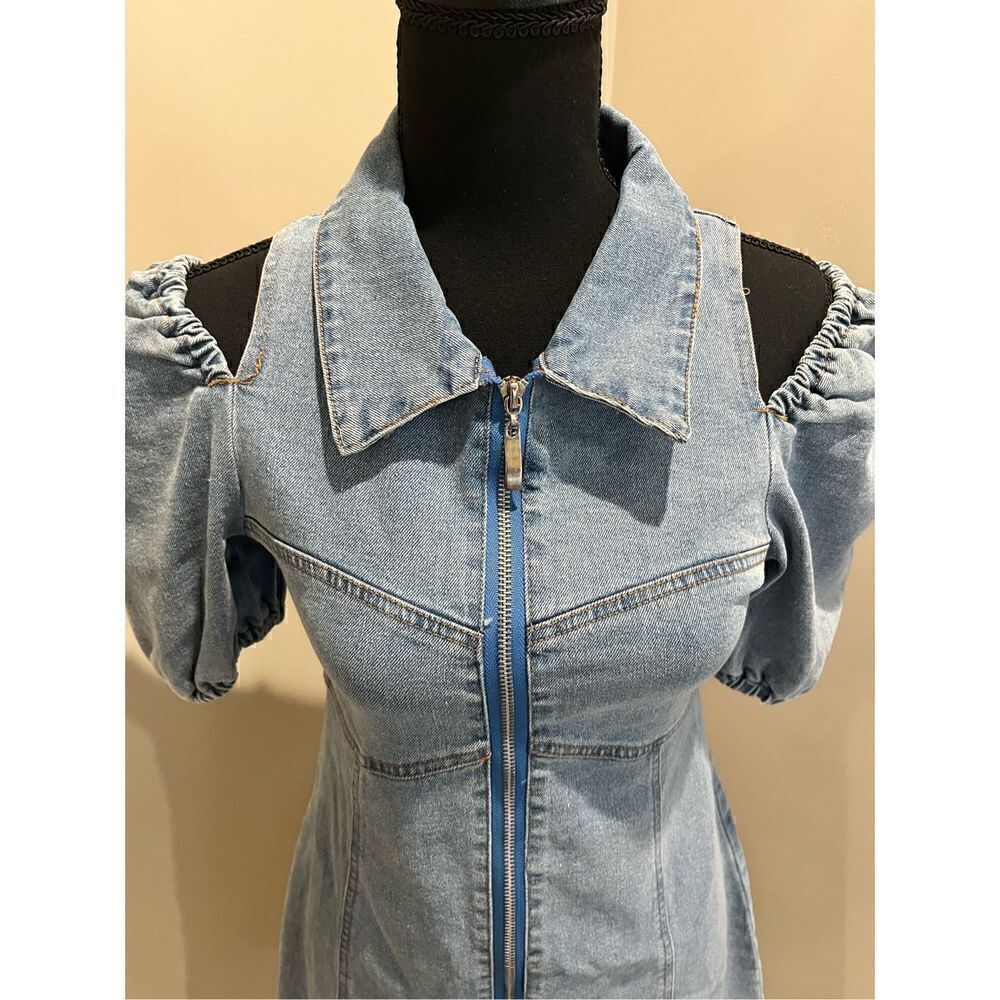 LIN’S URMH JEAN DRESS - Picture 2 of 9